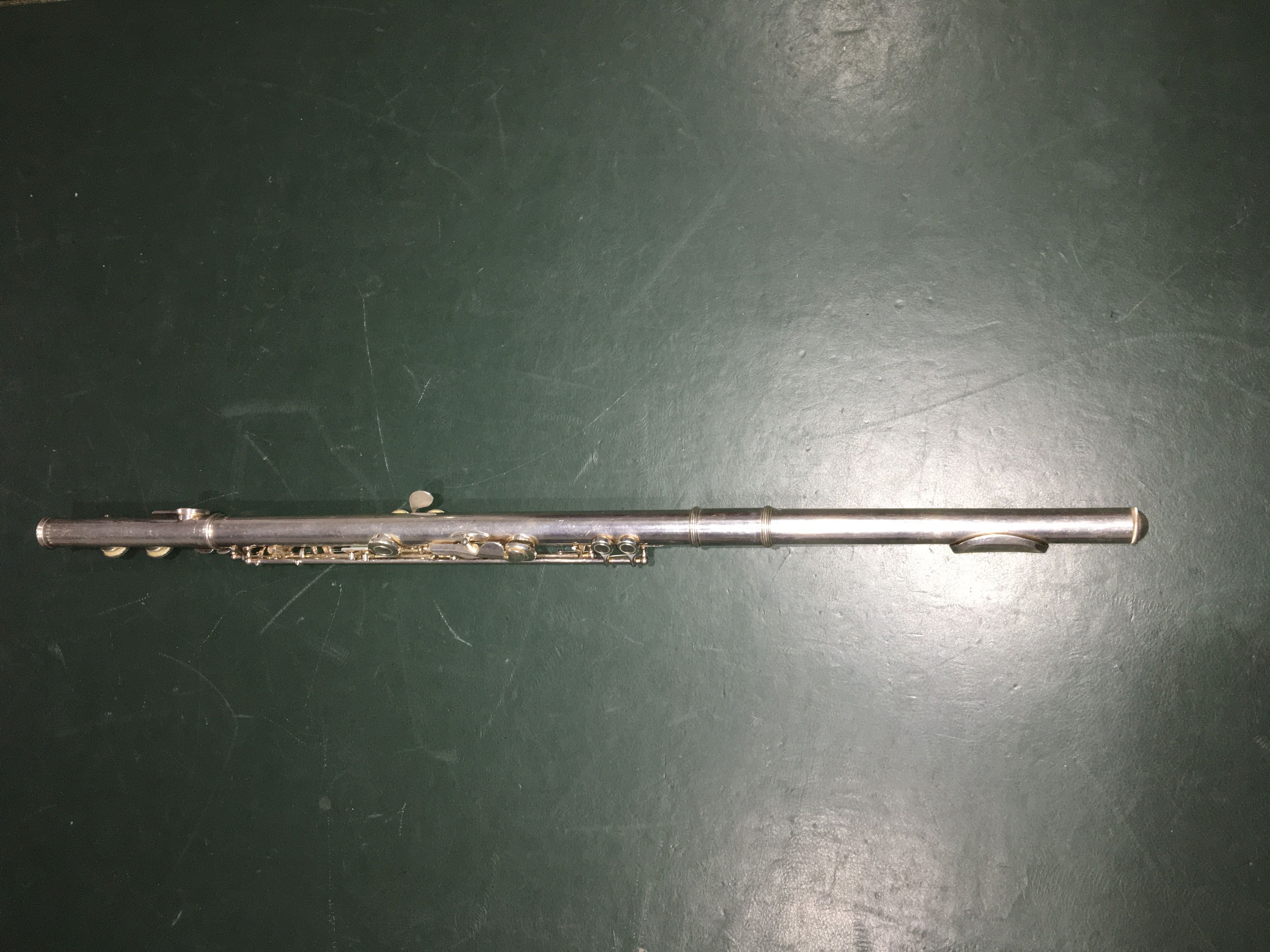 selmer bundy flute serial number 564067